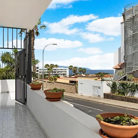 Estudio 2 * Costa Adeje (Tenerife)